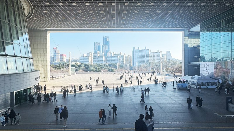 Forschung, Grossstadtleben und neue Perspektiven in Seoul